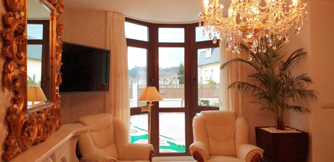 Casa Victoria Garden Con Jacuzzi Y Piscina Villa Caldas De Reis Eksteriør billede