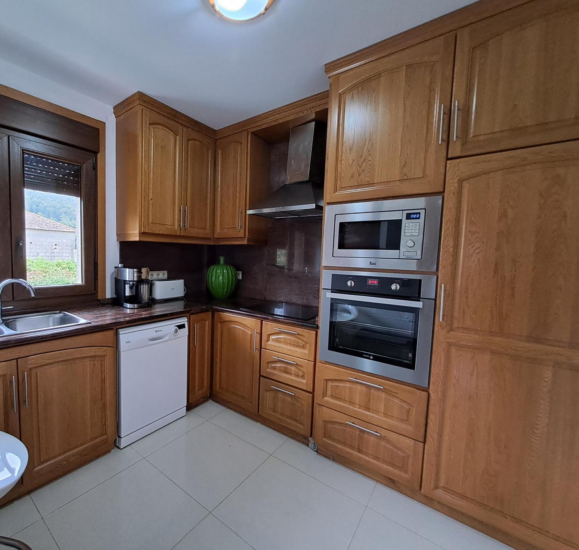 Casa Victoria Garden Con Jacuzzi Y Piscina Villa Caldas De Reis Eksteriør billede